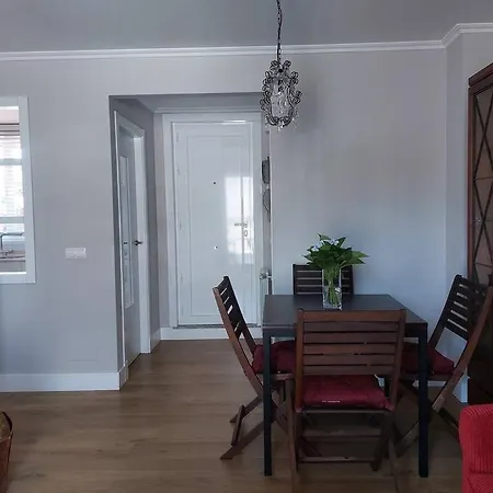 Appartamento Apartamento Con Terraza Privada, Garaje Y Wifi.